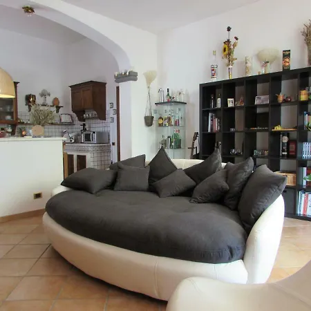 Conosco Un Posticino Lerici